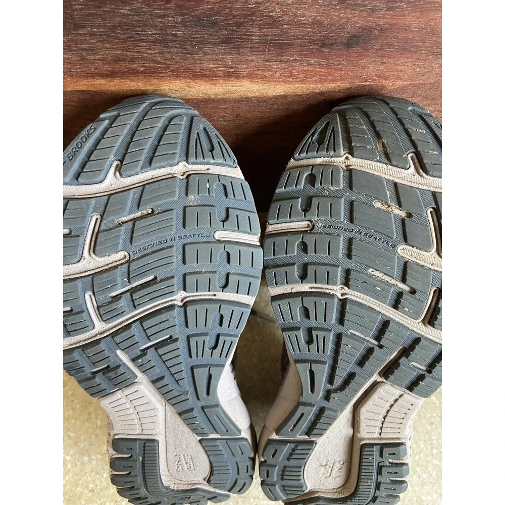 Brooks Shoes Womens 7 Med B Grey Adrenaline GTS 21 Running Sneakers Need Insoles